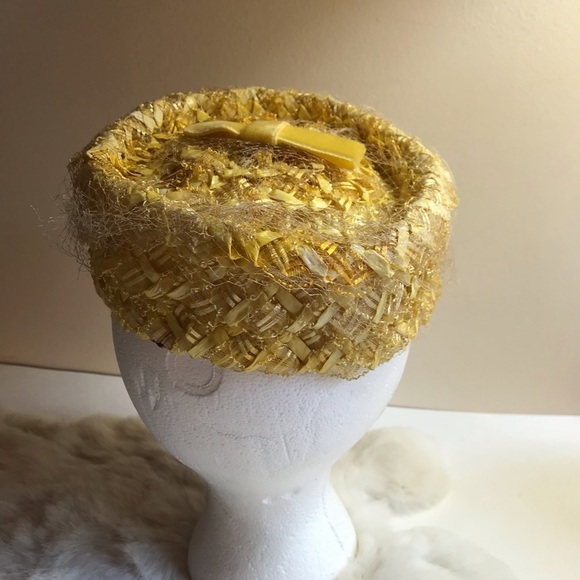 Vintage 50s Womens Yellow Straw Pillbox Hat - Picture 3 of 9